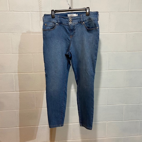 TTorrid We Swear by the Fit Women's Jeggings 16R Medium Wash High Waist Stretch - Picture 6 of 8